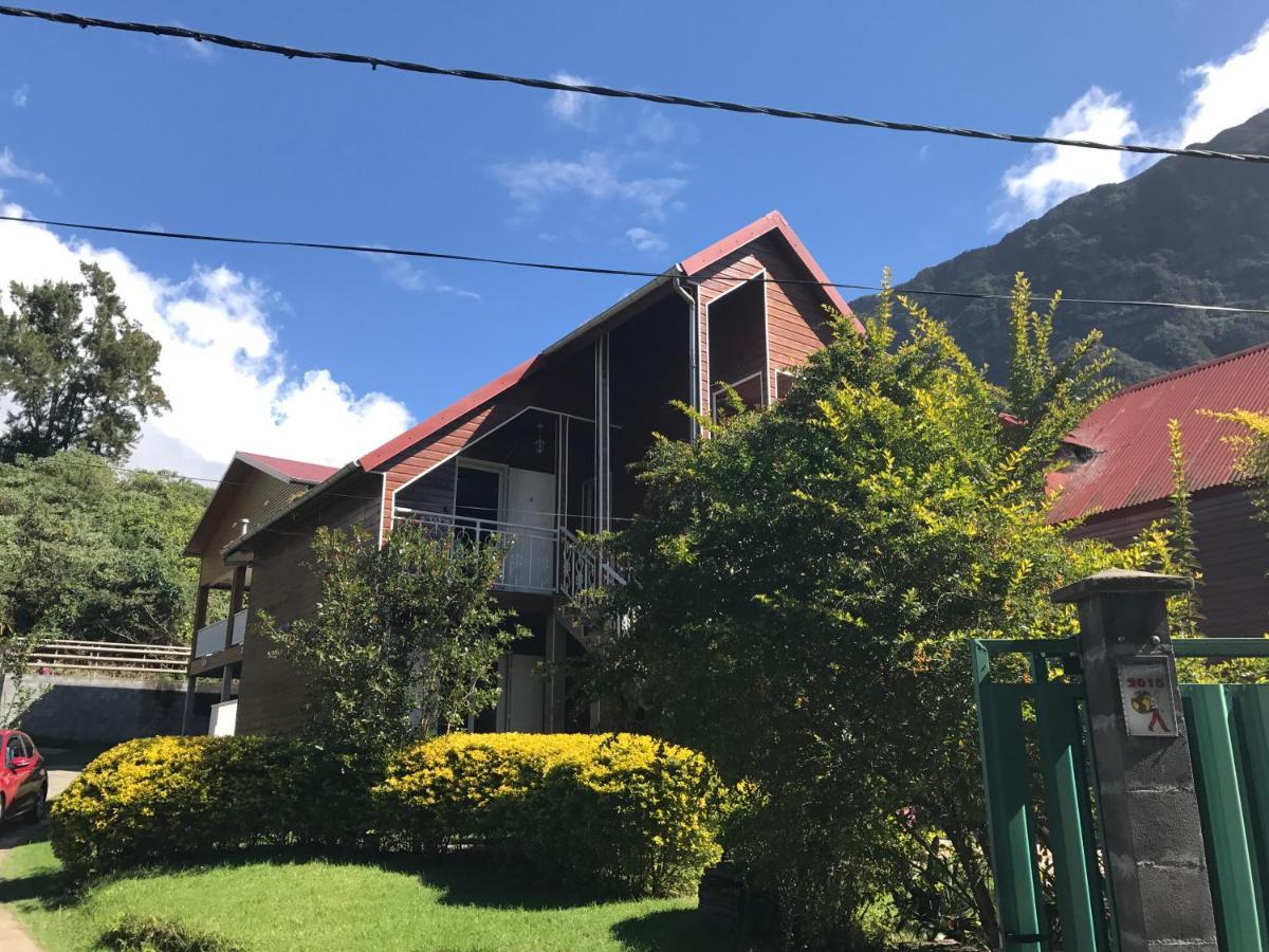 萨拉济Le Jean Robert住宿加早餐旅馆 外观 照片